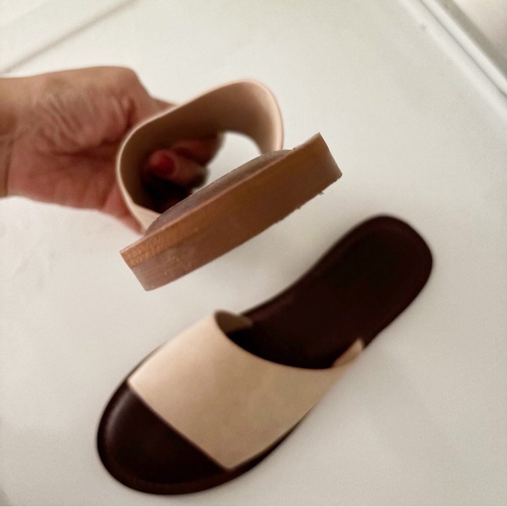 Tan and Pink Slide Sandals with Wide Strap - Picture 4 of 8